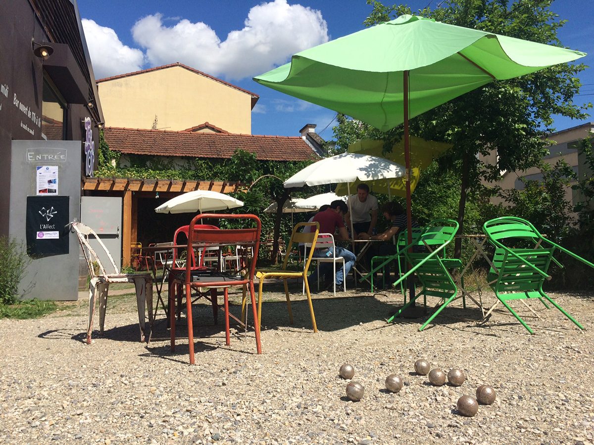 Bar-terrasse-petanque - Toï Toï Le Zinc